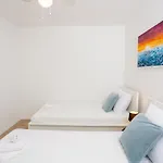 Miranda's Place Apartamento *